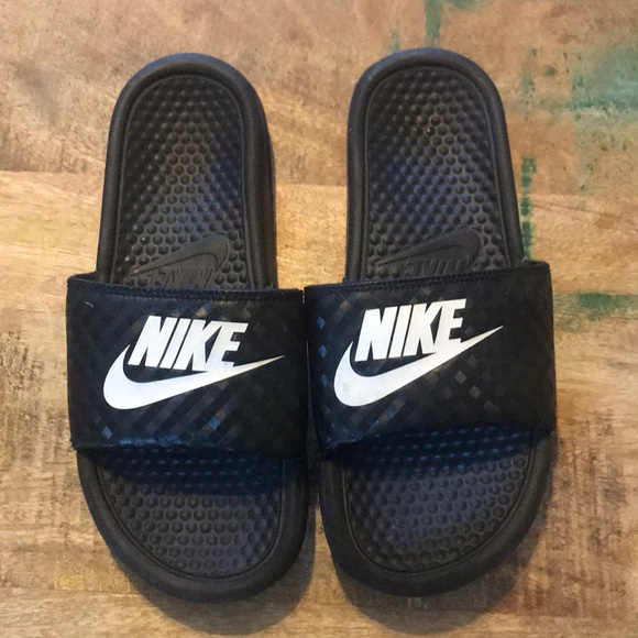 Nike Shoes - Nike Benassi Slides, EUC, Size 8